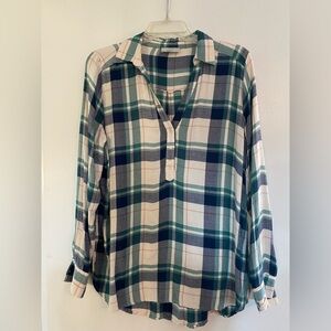 LOFT Green and Blue Plaid Button-Down Shirt